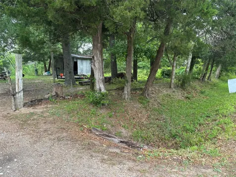 479 County Road 450 Dayton TX 77535
