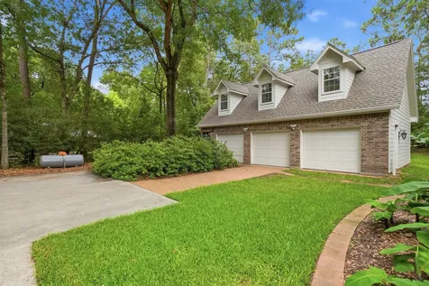 5925 Ranch Lake Drive Magnolia TX 77354