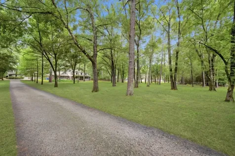 5925 Ranch Lake Drive Magnolia TX 77354