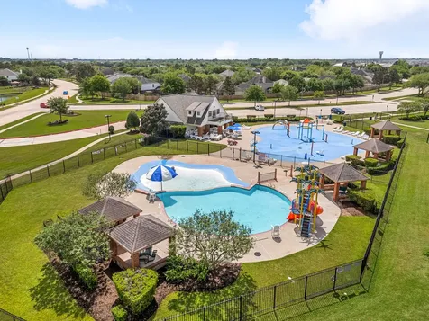 25826 Riverside Creek Drive Richmond TX 77406