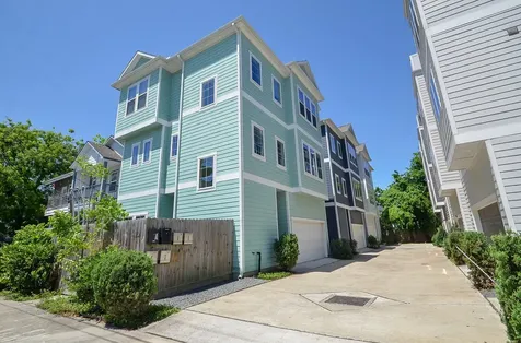 204 Burr Street G Houston TX 77011
