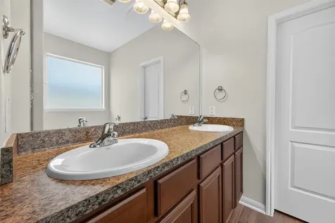 10876 S Lake Mist Lane Willis TX 77318