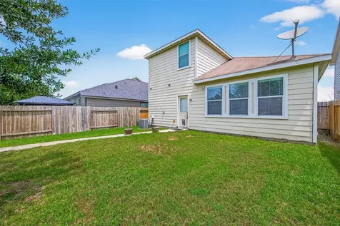 10876 S Lake Mist Lane Willis TX 77318