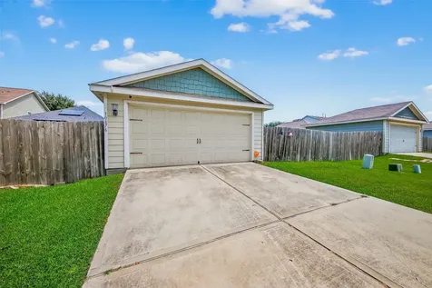 10876 S Lake Mist Lane Willis TX 77318