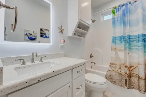 2408 Sandpiper Crystal Beach TX 77650