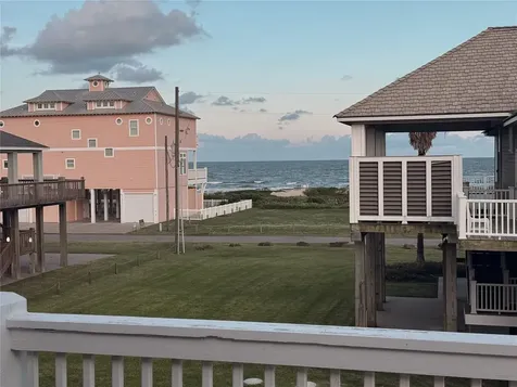 2408 Sandpiper Crystal Beach TX 77650