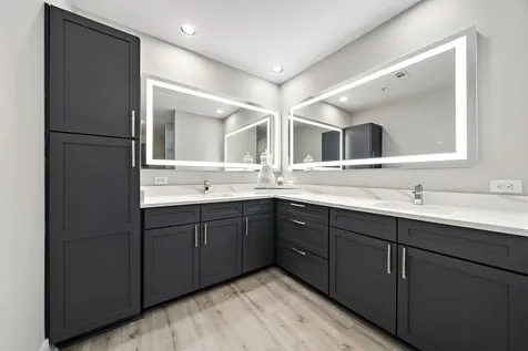 3333 Allen Parkway 2006 Houston TX 77019