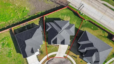 2003 Marthoman Drive Missouri City TX 77489