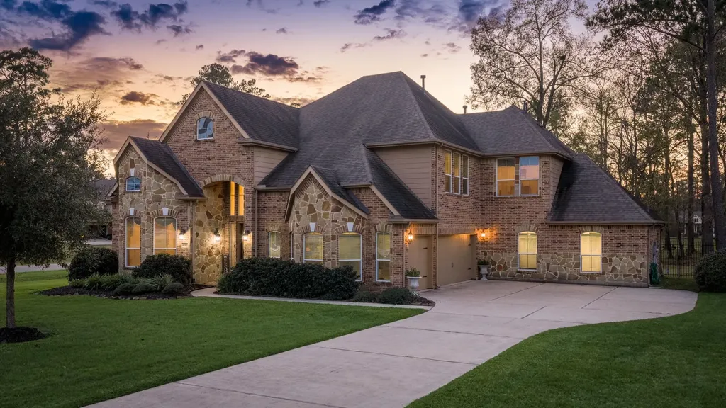 28503 Riverside Crest Lane Houston TX 77336