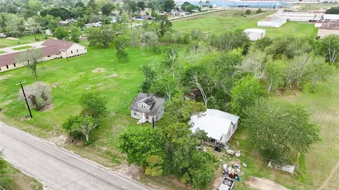 710 Palacios Street El Campo TX 77437