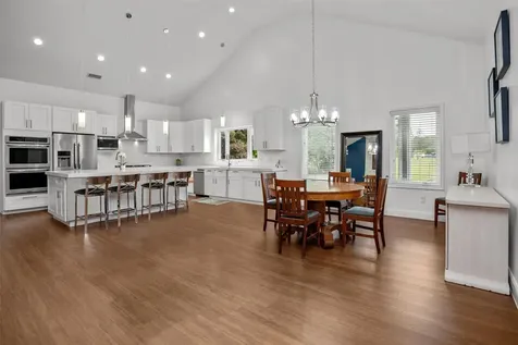 207 W Neyland Colmesneil TX 75938
