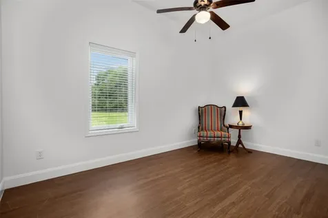 207 W Neyland Colmesneil TX 75938