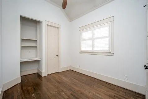842 W 22nd Street Houston TX 77008
