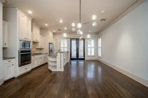 842 W 22nd Street Houston TX 77008