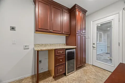 5638 Sanford Road Houston TX 77096