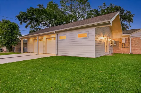 5638 Sanford Road Houston TX 77096