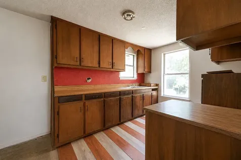 207 N Logan Street Texas City TX 77590