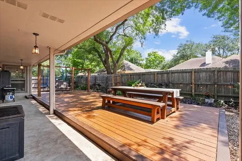 1626 Lake Bluff Drive El Lago TX 77586