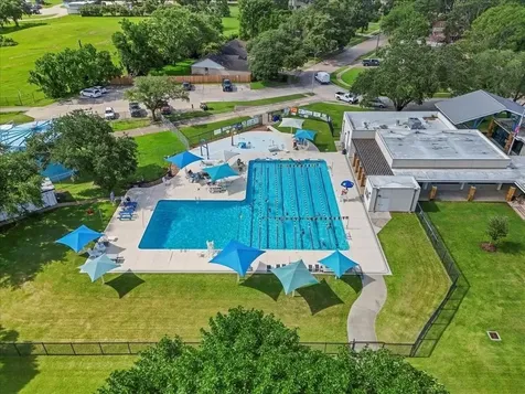 1626 Lake Bluff Drive El Lago TX 77586
