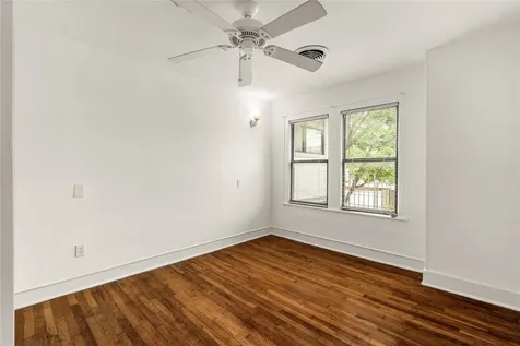 2202 W Main Street Houston TX 77098