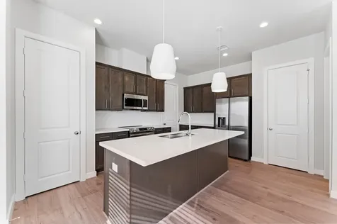 5904 Jasper Jones Way Houston TX 77091