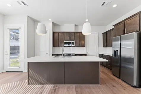 5904 Jasper Jones Way Houston TX 77091