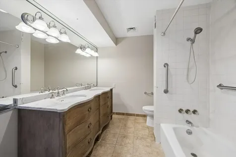 15 Greenway Plaza 14f Houston TX 77046