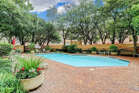15 Greenway Plaza 14f Houston TX 77046