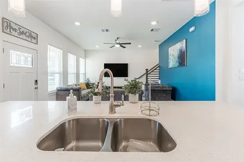 4618 Cashel Glen Drive Houston TX 77069