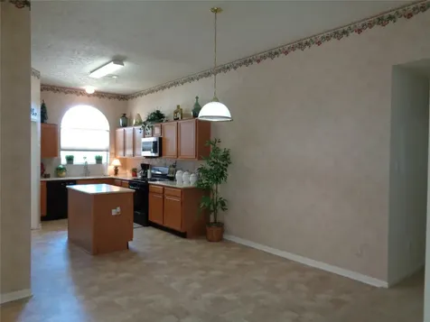 2617 15th Street N Texas City TX 77590