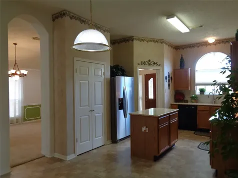 2617 15th Street N Texas City TX 77590