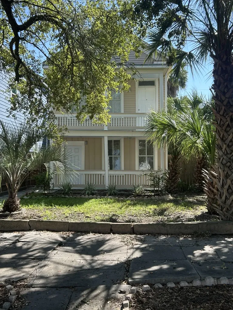 3211 Avenue N Galveston TX 77550