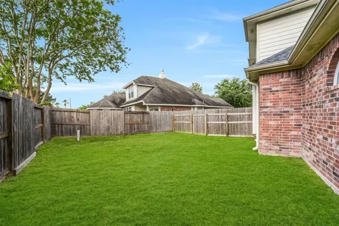 16810 Noble Pass Lane Houston TX 77095