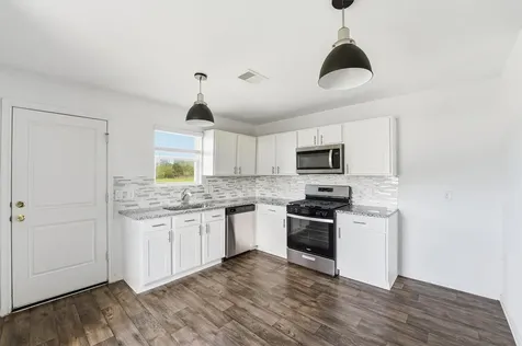 317 Road 5138 Cleveland TX 77327