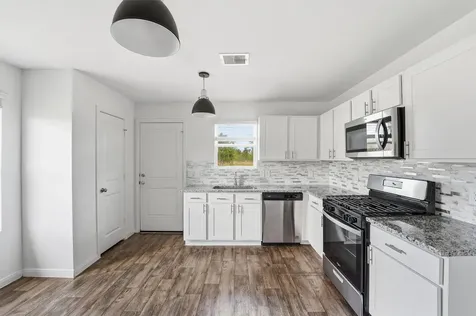 317 Road 5138 Cleveland TX 77327