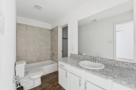 317 Road 5138 Cleveland TX 77327