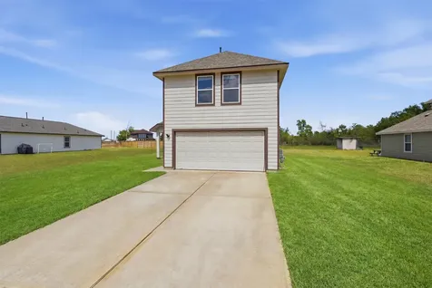 317 Road 5138 Cleveland TX 77327