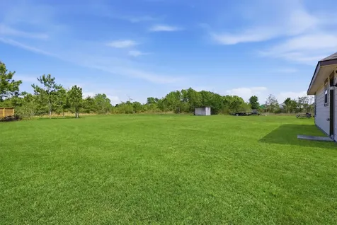 317 Road 5138 Cleveland TX 77327