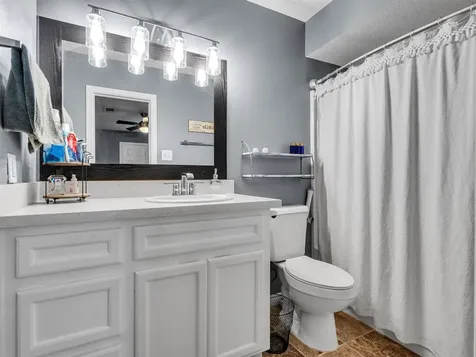 10109 Schaper Road Galveston TX 77554