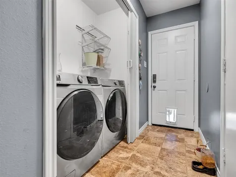 10109 Schaper Road Galveston TX 77554