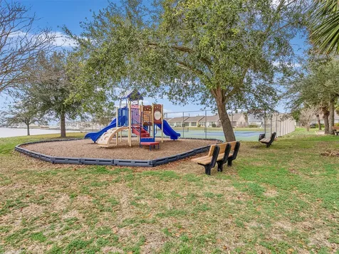 10109 Schaper Road Galveston TX 77554