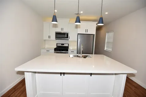 4322 Allen Street Houston TX 77007
