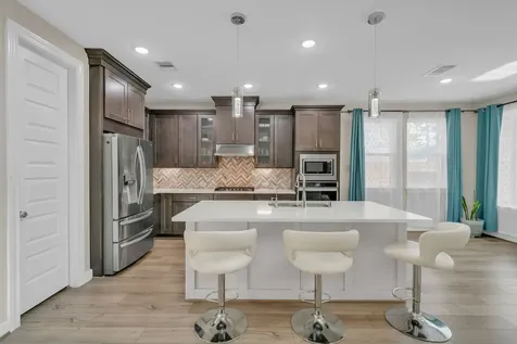 2030 Woodland Pine Court Conroe TX 77384