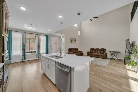 2030 Woodland Pine Court Conroe TX 77384