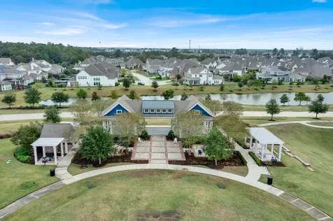 2030 Woodland Pine Court Conroe TX 77384