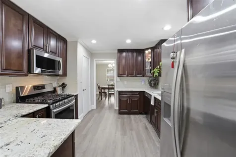 1306 Carriage Drive Richmond TX 77406