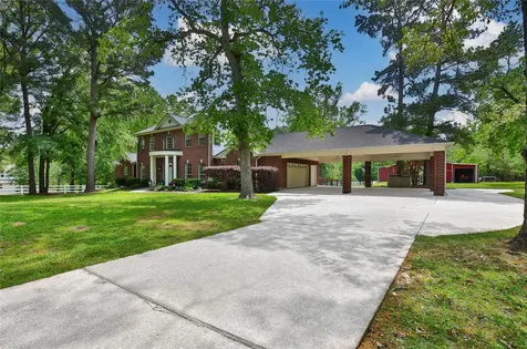 8920 Forest Lake Drive Montgomery TX 77316