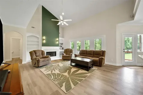 8920 Forest Lake Drive Montgomery TX 77316