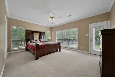 8920 Forest Lake Drive Montgomery TX 77316