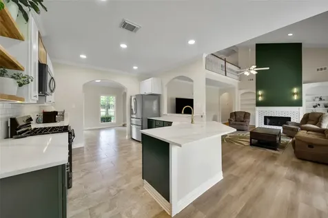 8920 Forest Lake Drive Montgomery TX 77316